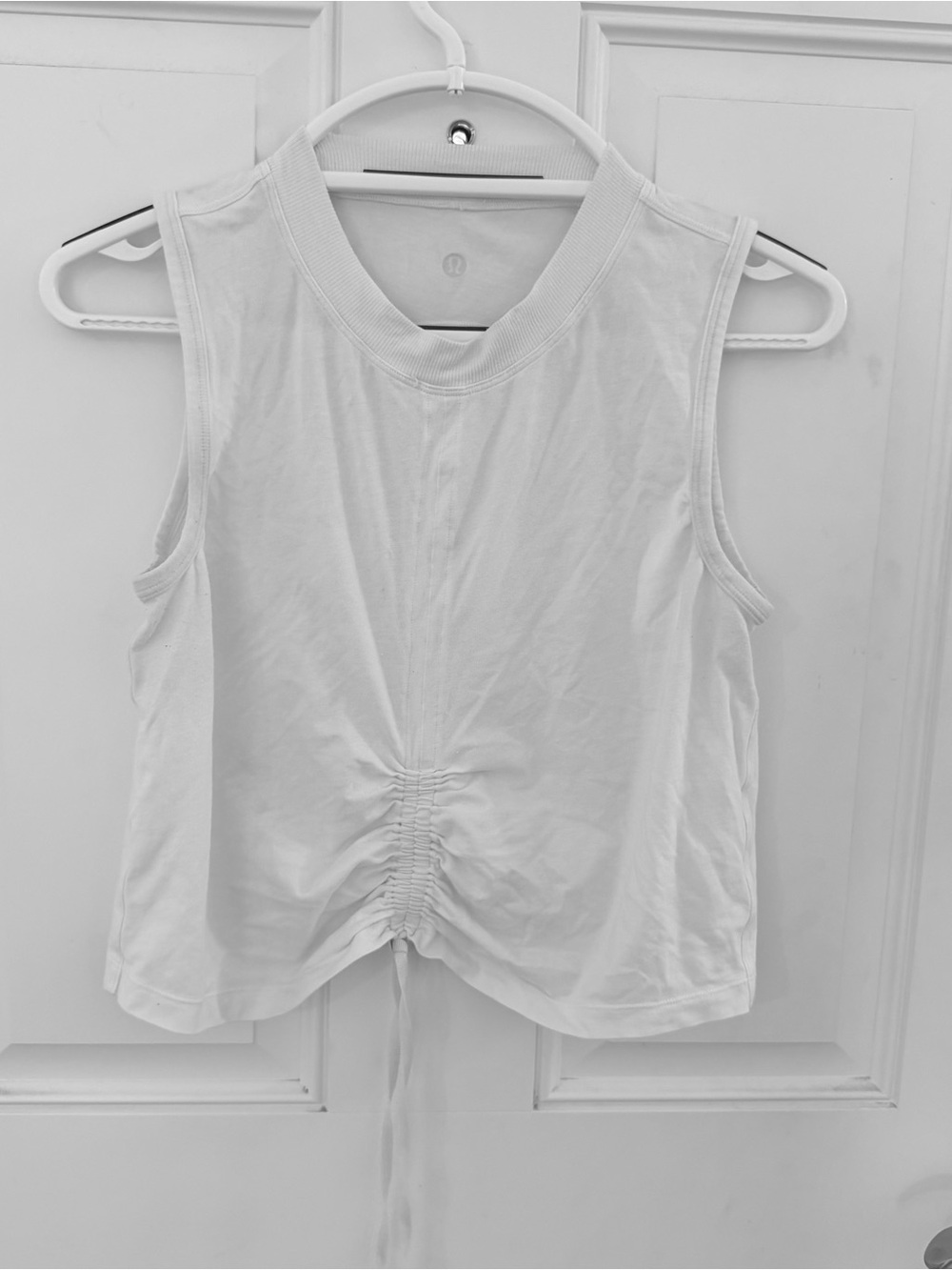 Lululemon Cinch Me Up Front Tank 6 | White Cropped